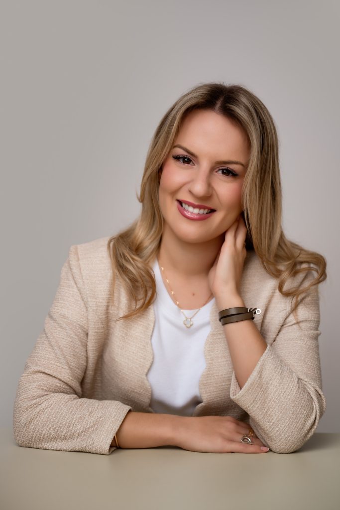 emilie-laroche-photographe-corporate-aix-marseille-nostalgie-studio-3-5