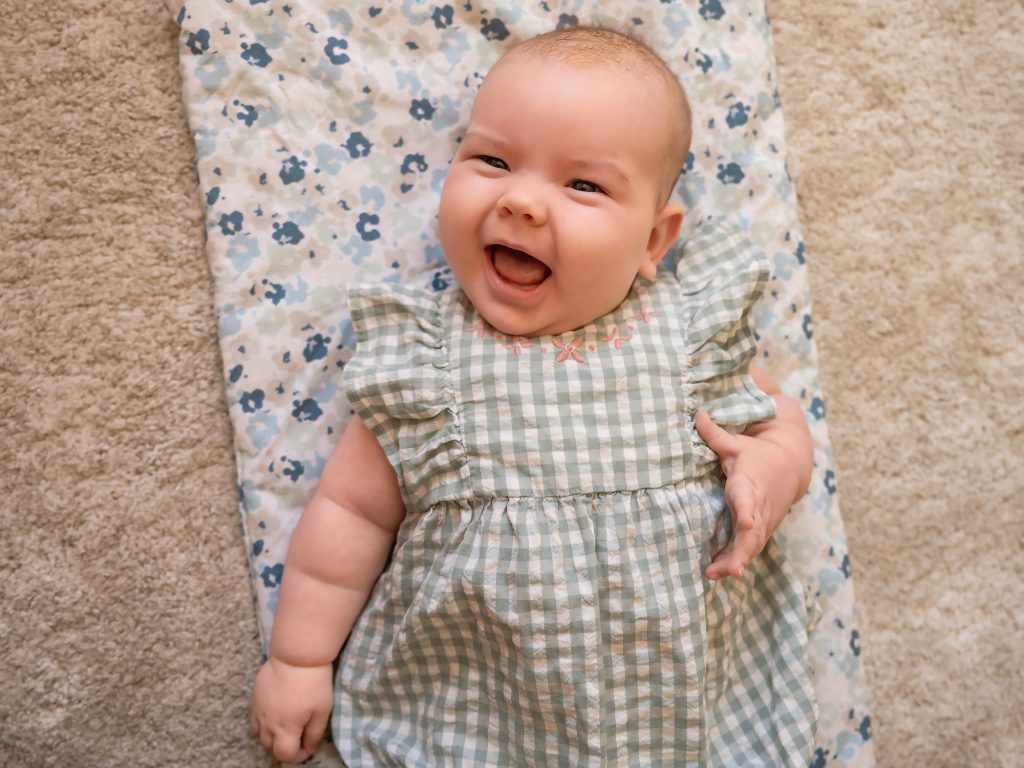 emilie-laroche-photographe-famille-domicile (1 sur 16)