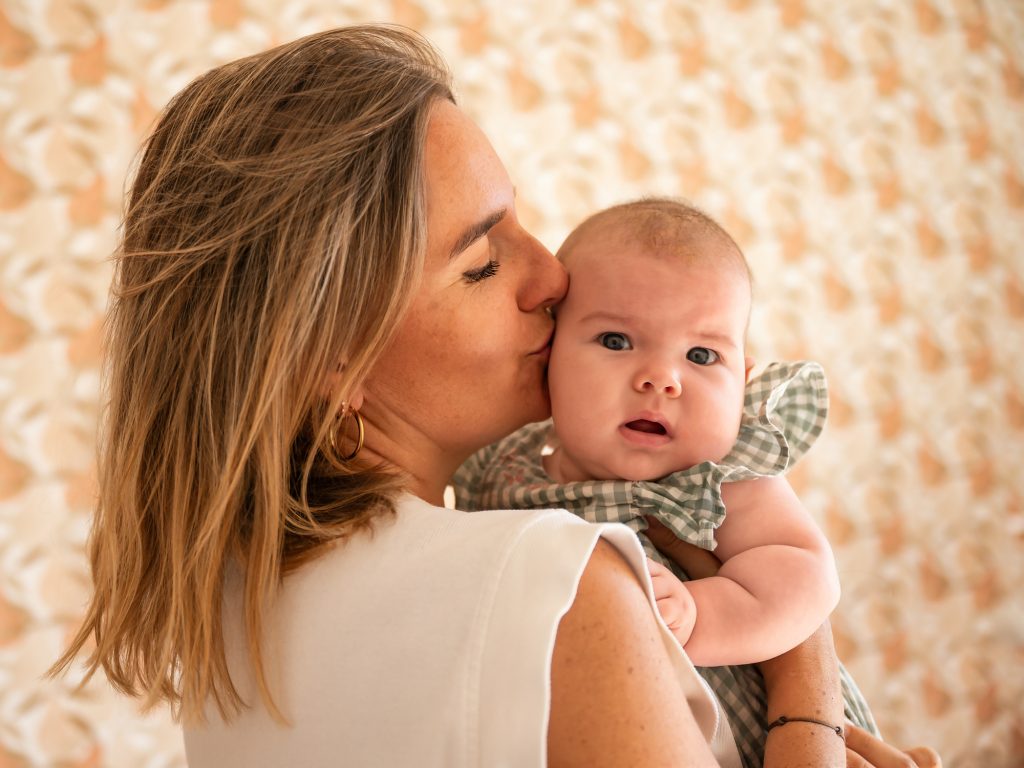 emilie-laroche-photographe-famille-domicile (5 sur 16)