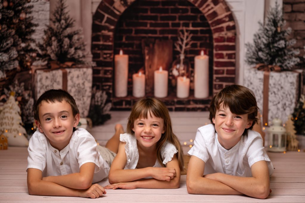 Photographe famille Noël à domicile proche Aix-en-Provence